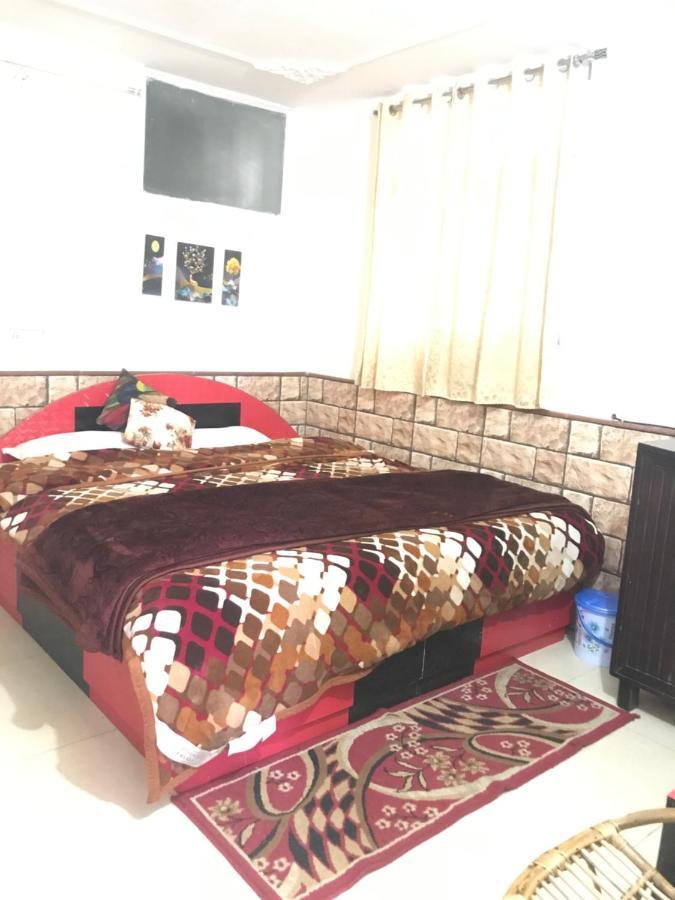 Shimla Regency Hotell Exteriör bild