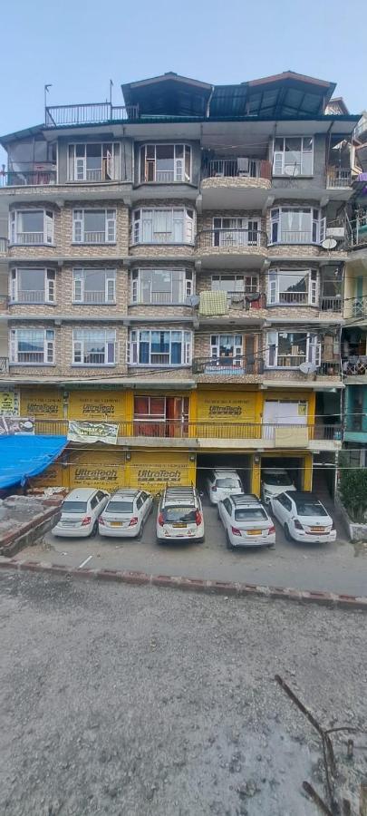 Shimla Regency Hotell Exteriör bild