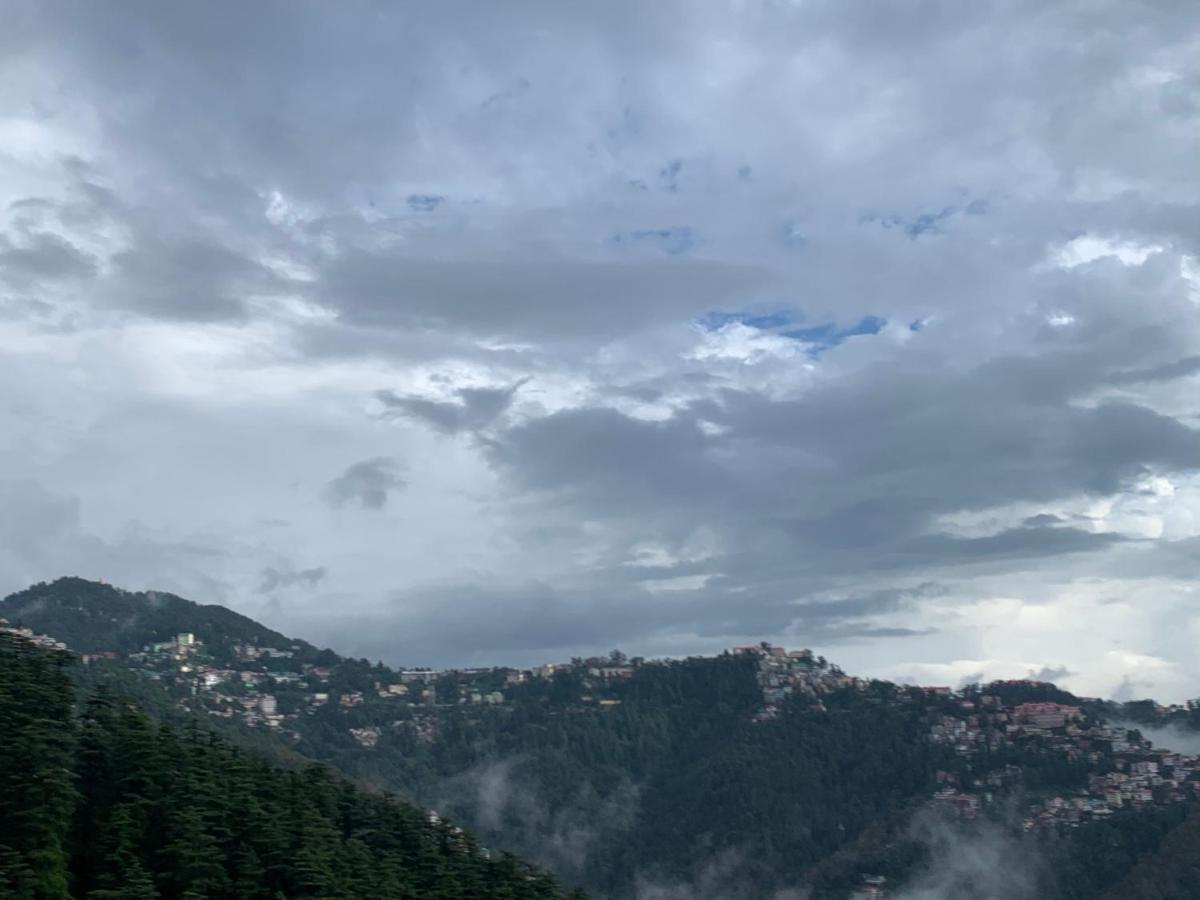 Shimla Regency Hotell Exteriör bild